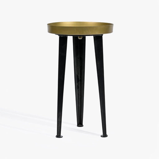 Buy Plant stand - Golden Plant Stand With Black Base For Indoor And Outdoor Plantations by Casa decor on IKIRU online store