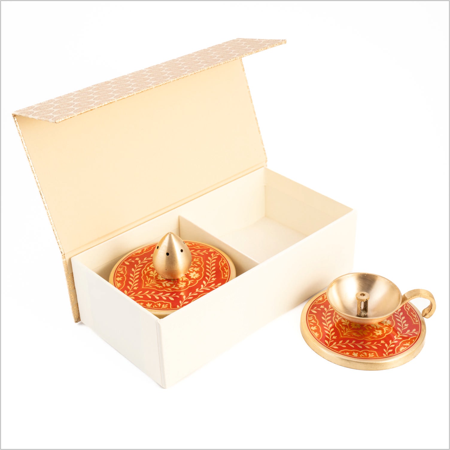 Gift Box: Omkar Diya+Incense Holder
