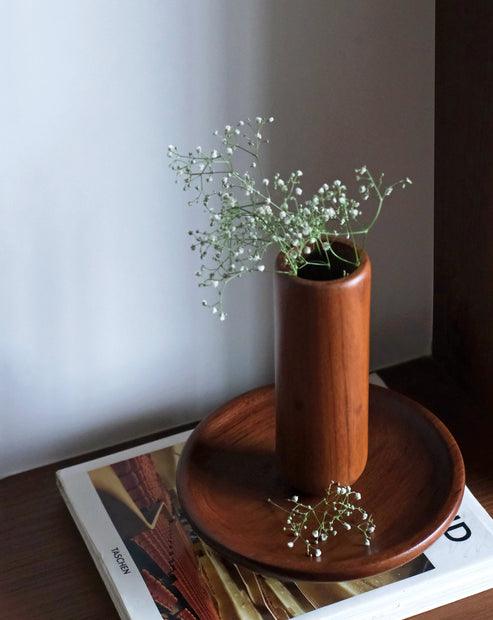 Buy Vase - Plato Vase by Studio Indigene on IKIRU online store