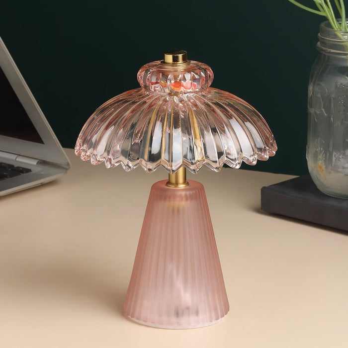 Cressa Crystelle Glass Lamp