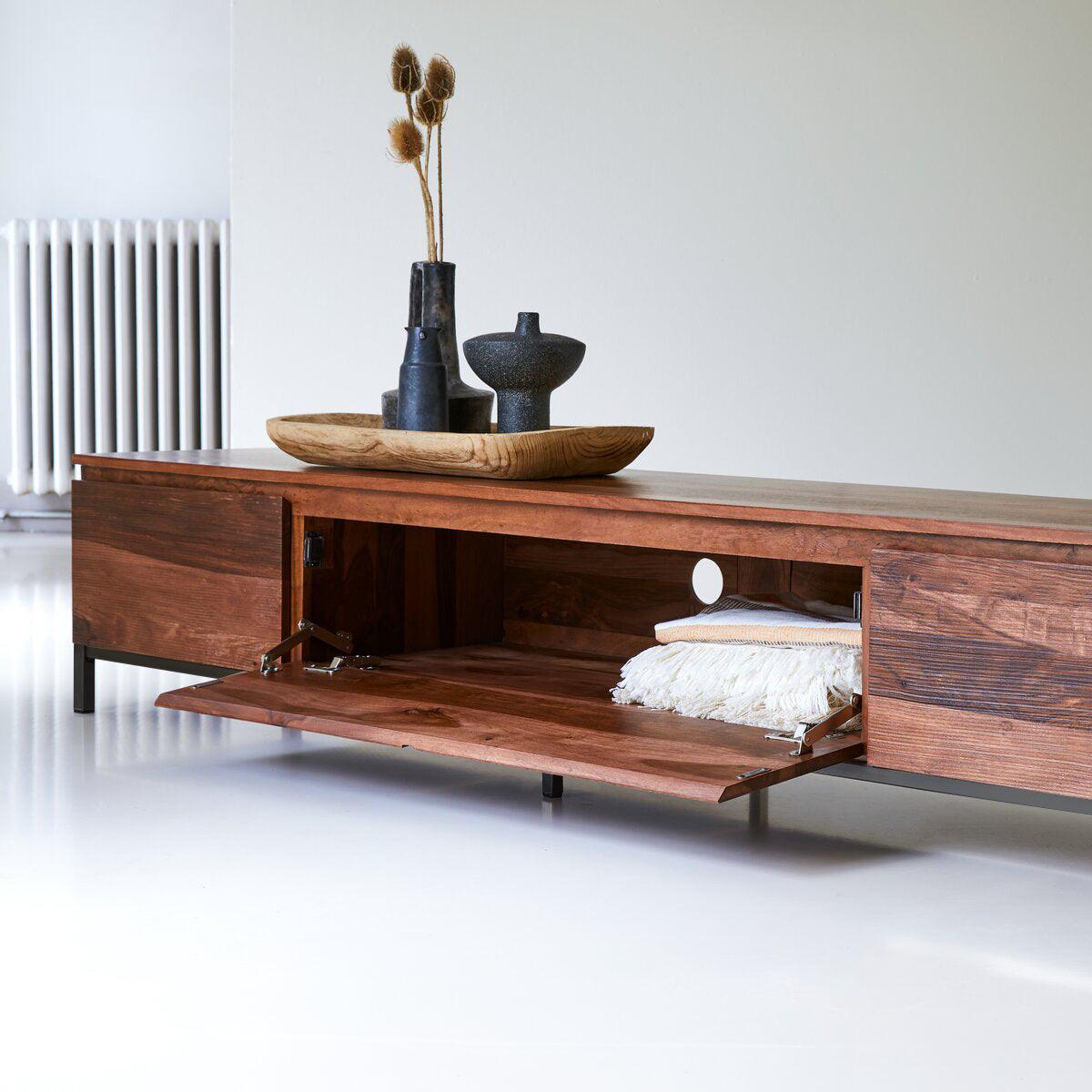 Quasar entertainment unit with metal legs strip design honey finish