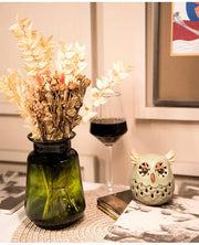 Emerald Elegance Vase With Bunch