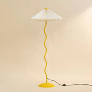 Wavy Floor Lamp