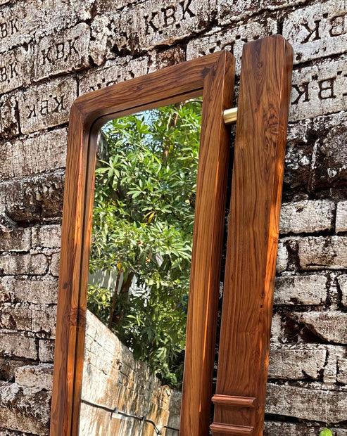 Sammukhin XS Wall Mirror