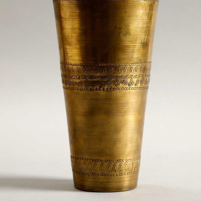 Abhivadan Vase