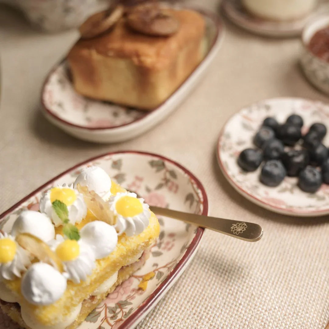 Handcrafted Stoneware Oval Serving Tray – Vintage Floral Ceramic Platter for Snacks, Desserts & Appetisers