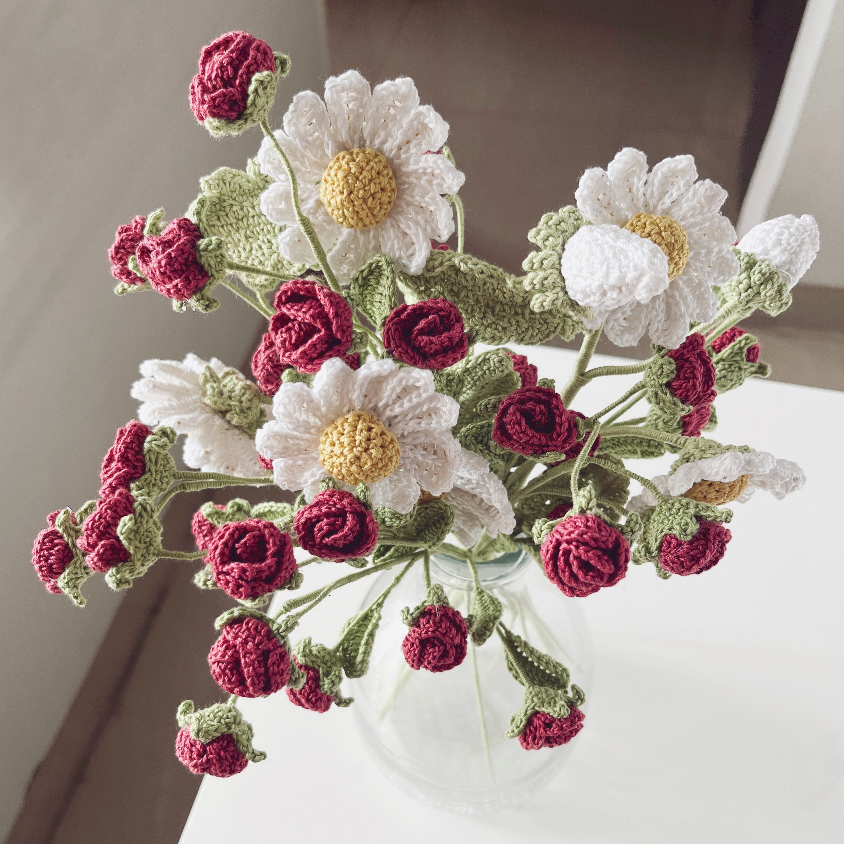 Crochet Daisy & Mini Rose Combo Set - Multicolor / Cotton / 5 stems