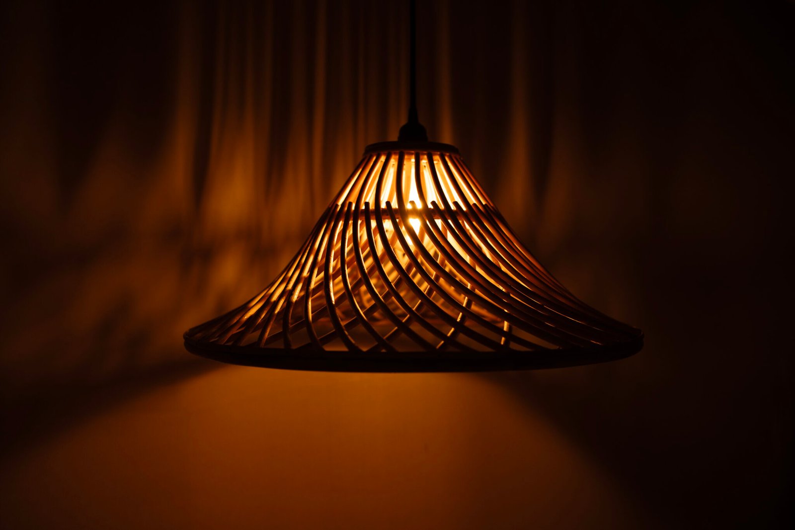 TOKRA Handwoven Rattan Pendant Lamp | Bamboo Style Ceiling Light for Living & Dining Spaces