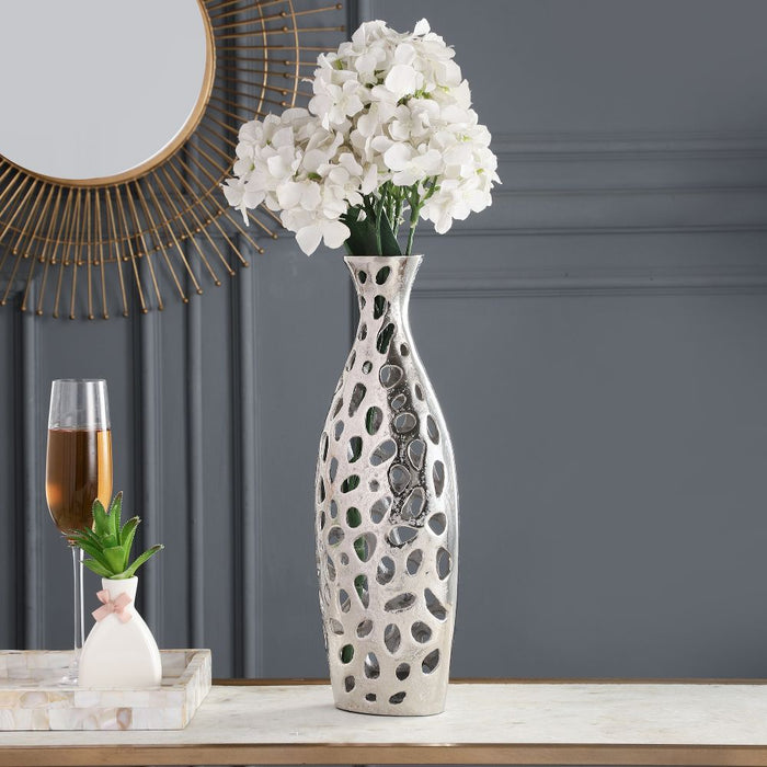 Sophia Floral Vase In Raw Finish