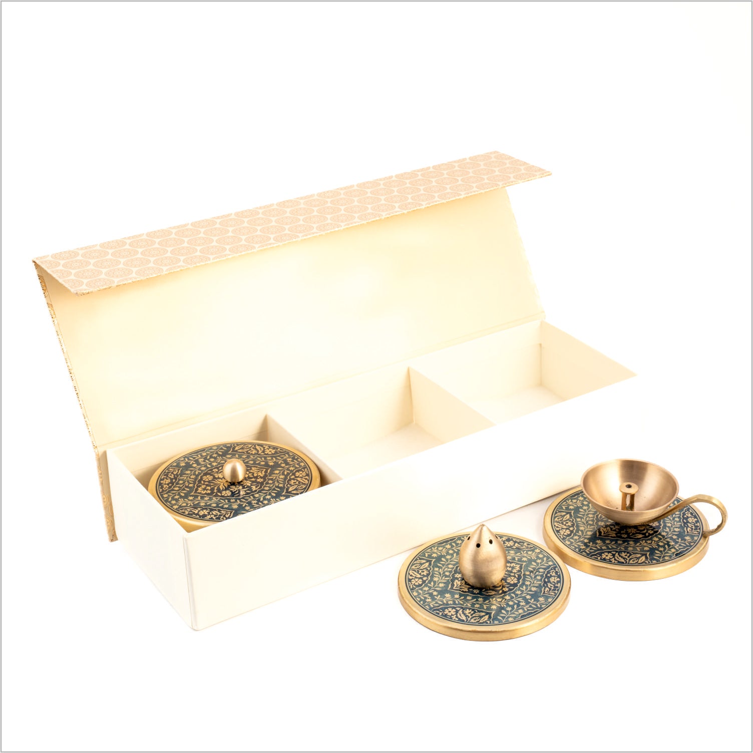 Gift Box: Omkar Diya+Incense Holder