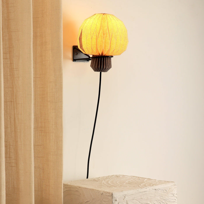 Lumi Fold Sconce