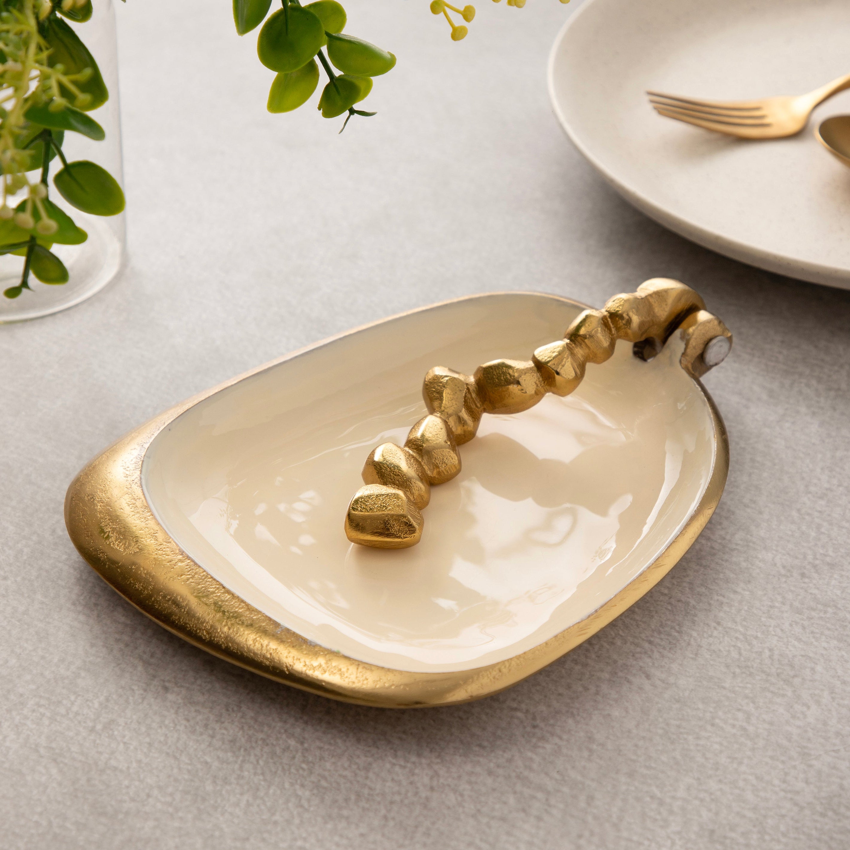 Sable Stone Tissue Holder Tray