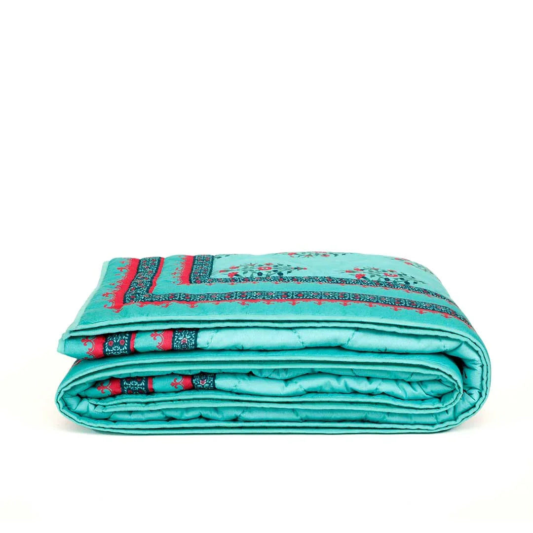 Erica Green Quilt With Sham Set