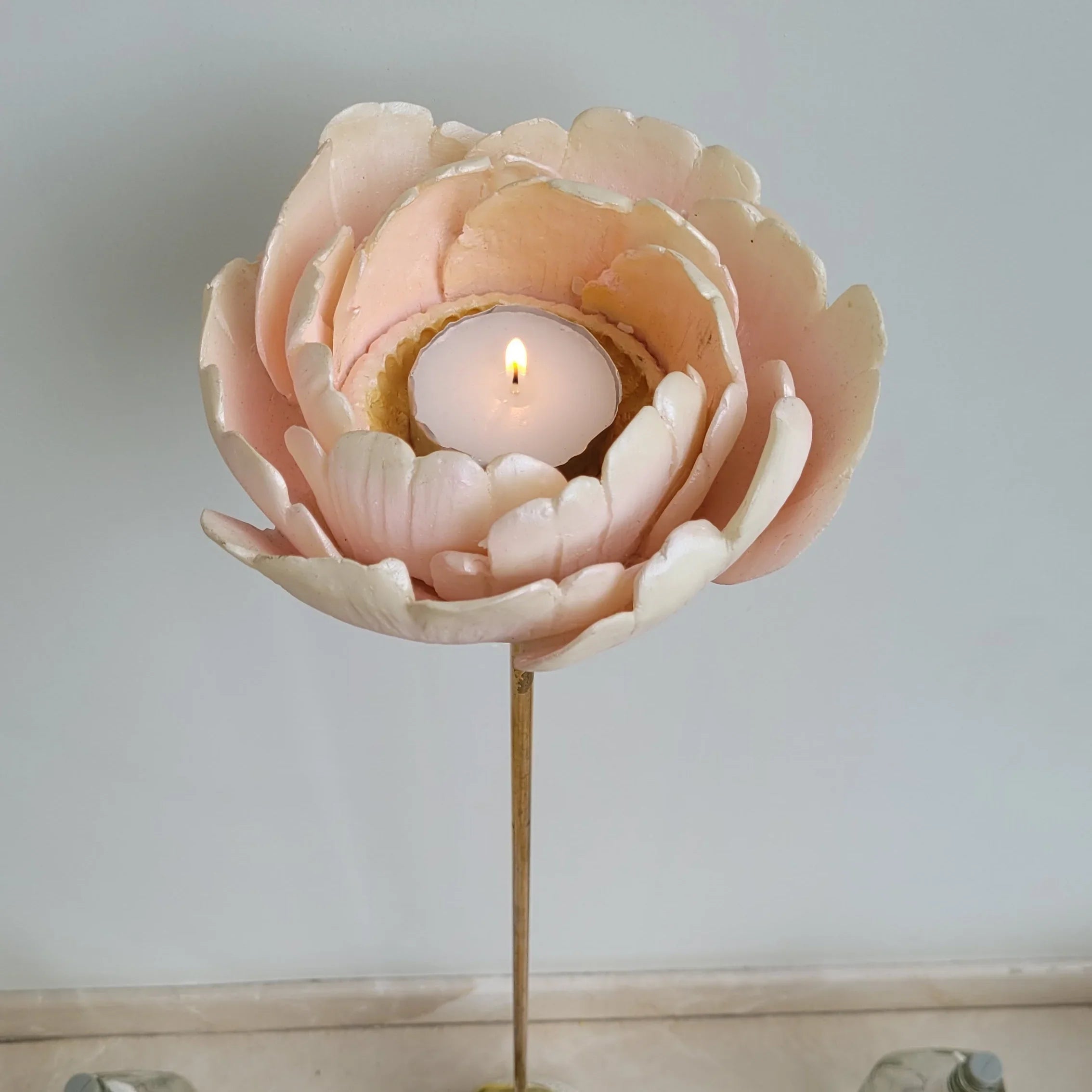 Perched Floret Tealight Stand