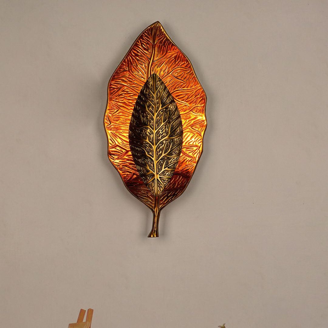 Antique Brass Finish Dual Adorned Leaves Contemporary Single Wall Light