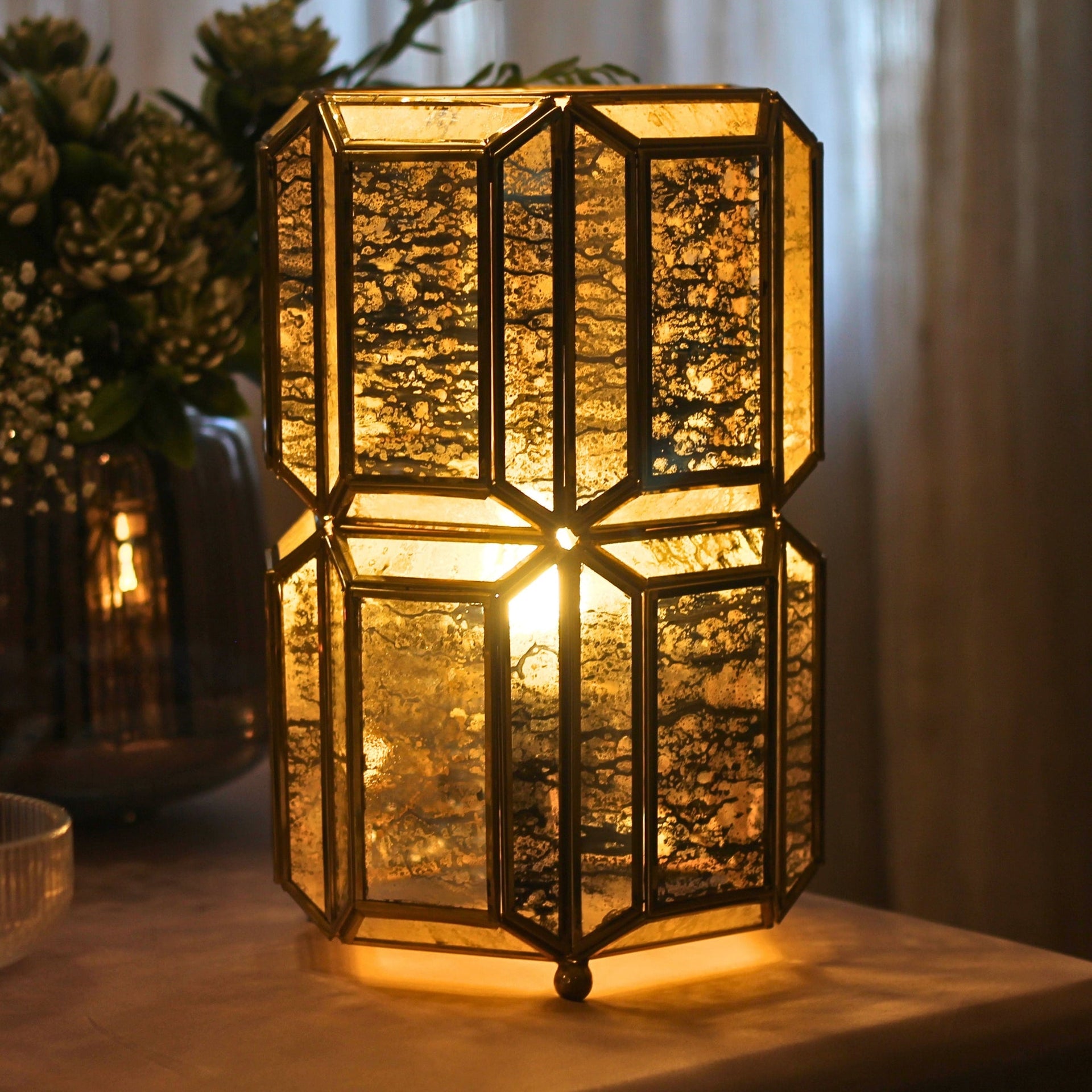 Antique Bari Table Lamp