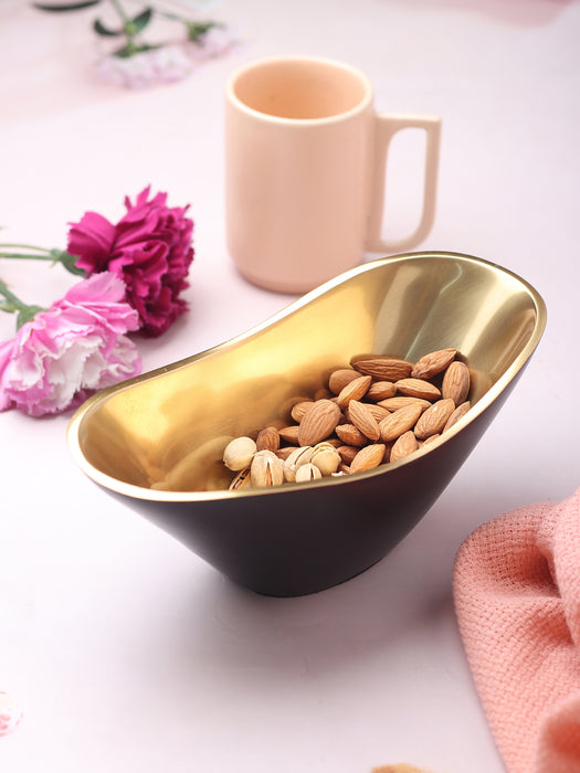 Opulent Oval Bowl | Exquisite & Luxurious Candy Holder Bowls