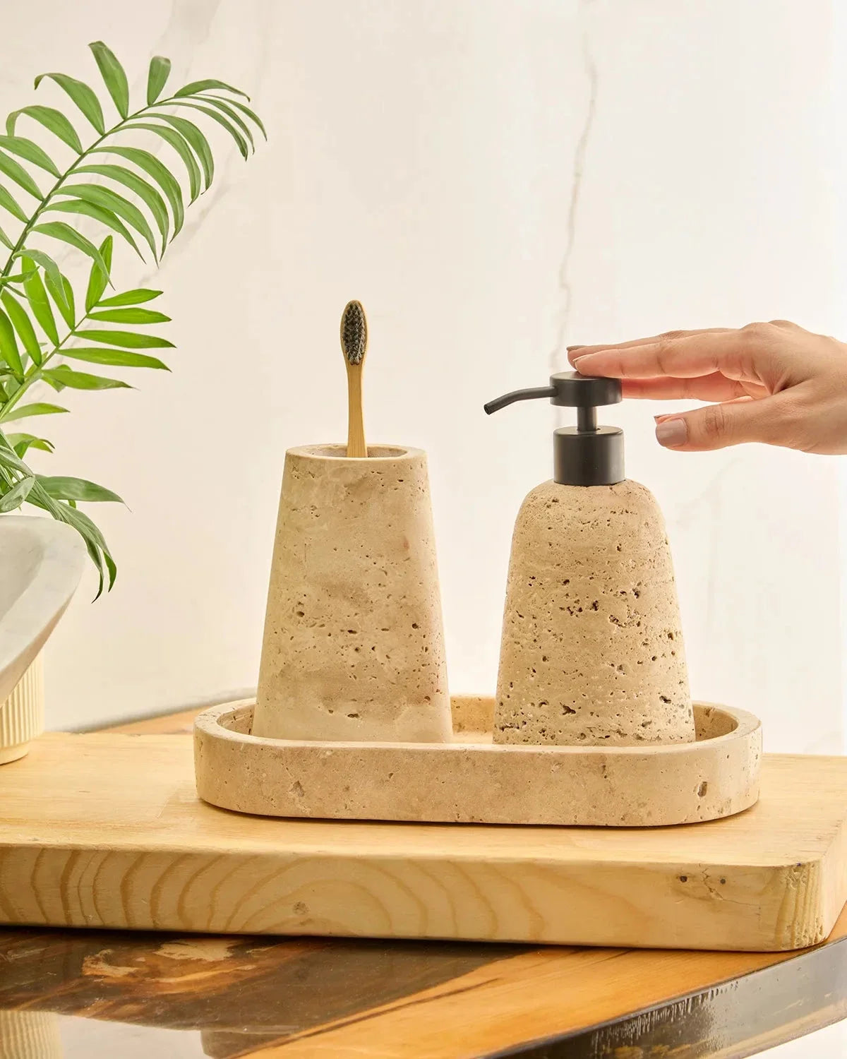 Eara - Dispenser Set