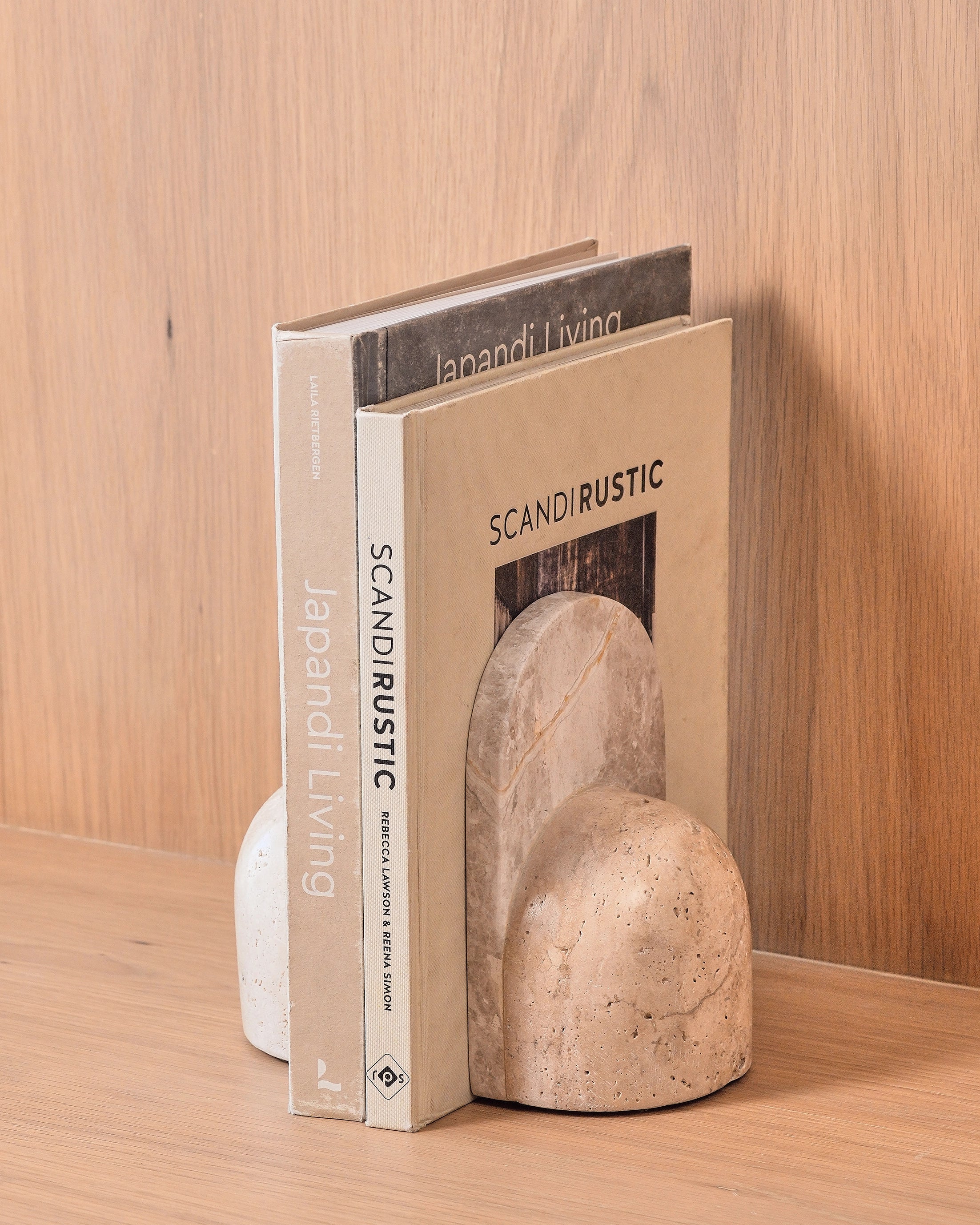 Mysa Bookend