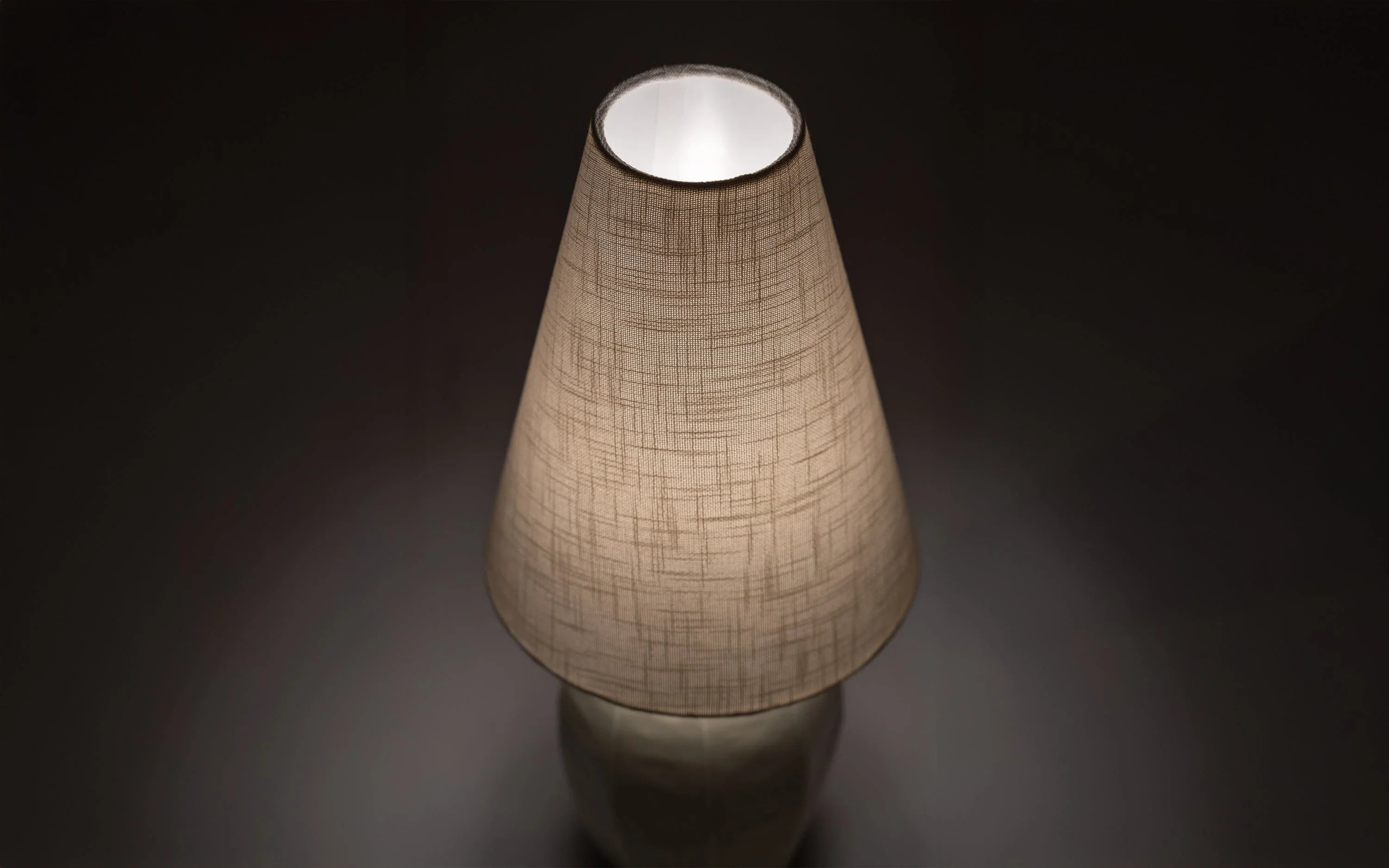 Taoza Sage Green Table Lamp
