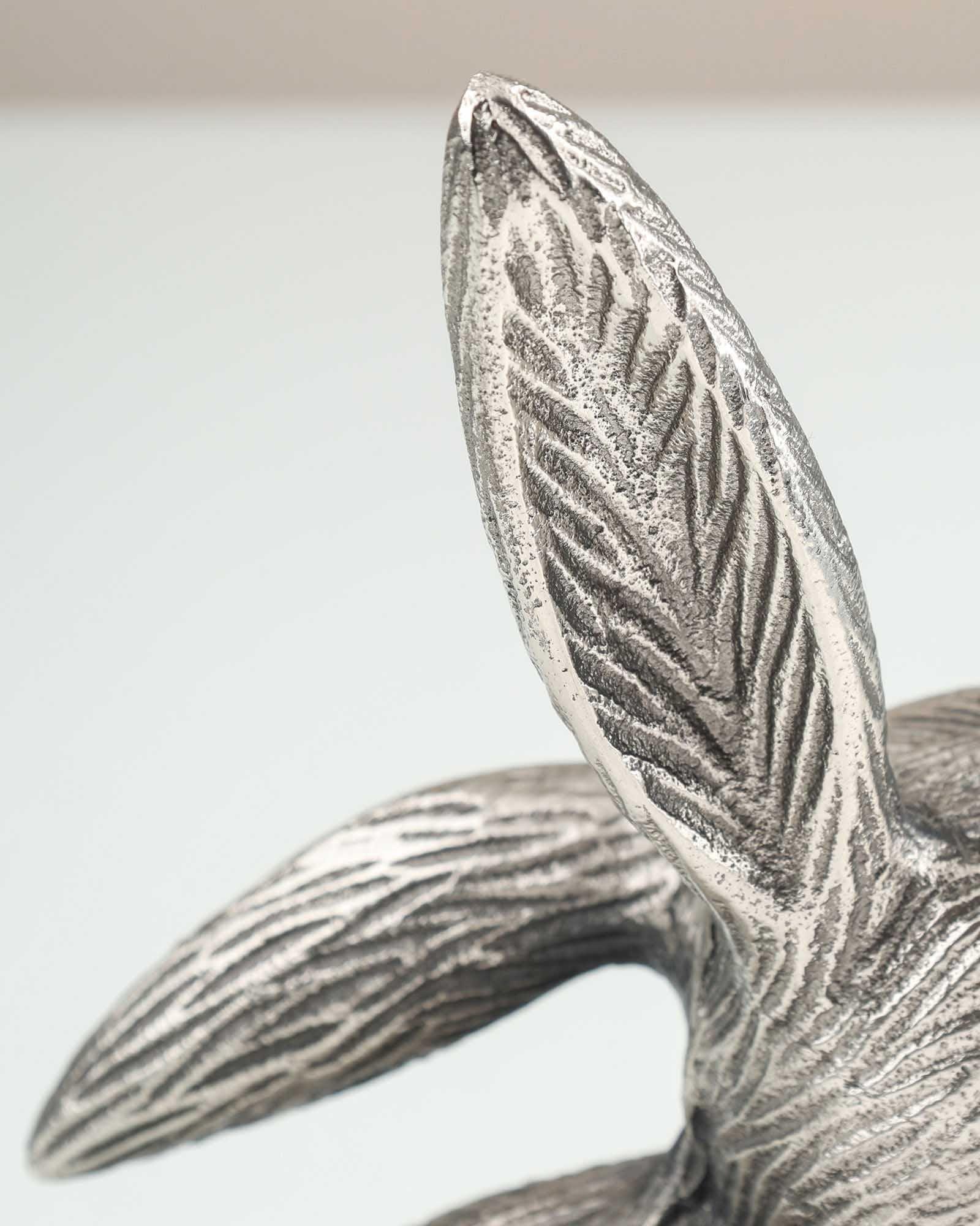 Conejo Ant. Table Decor