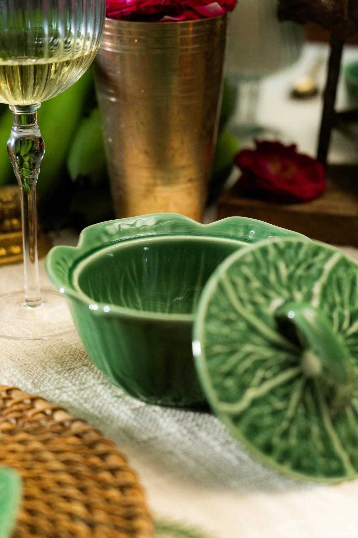 Parna Serving Bowl With Lid