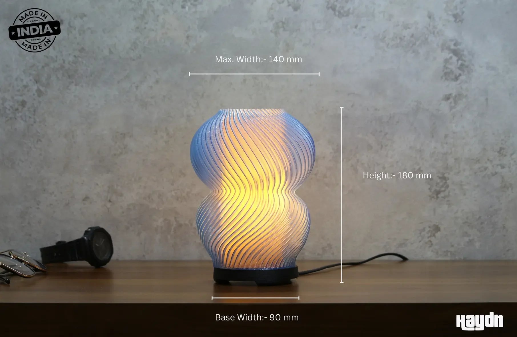 Lucent Shell Table Lamp