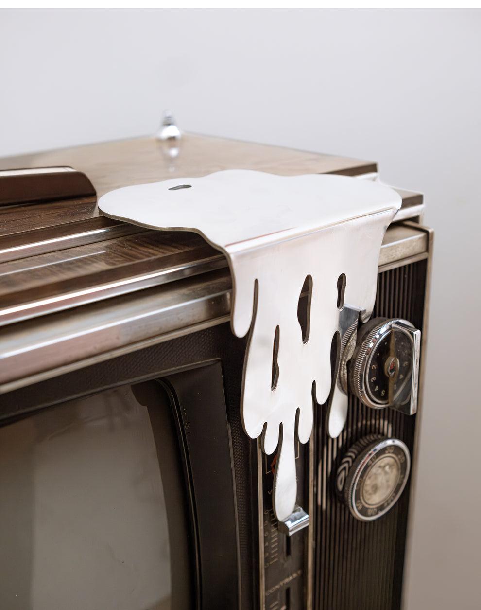 Melting Edge Table Decor Item | Designer Luxury Art Piece for Home, Office Desk | Melted  Decor Showpiece