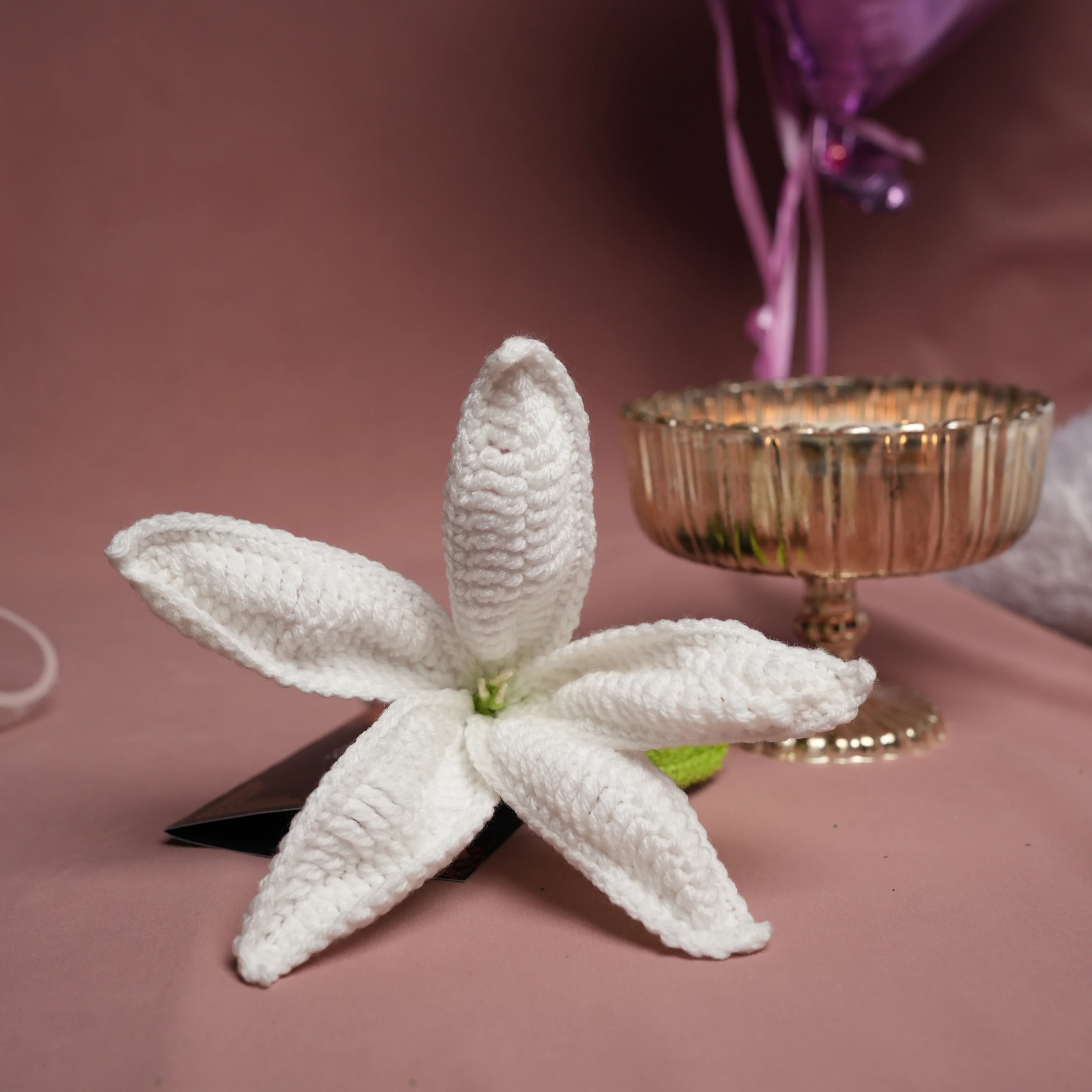 Crochet Flower Bunch | Handcrafted White Floral Arrangement for Home Décor & Gifting