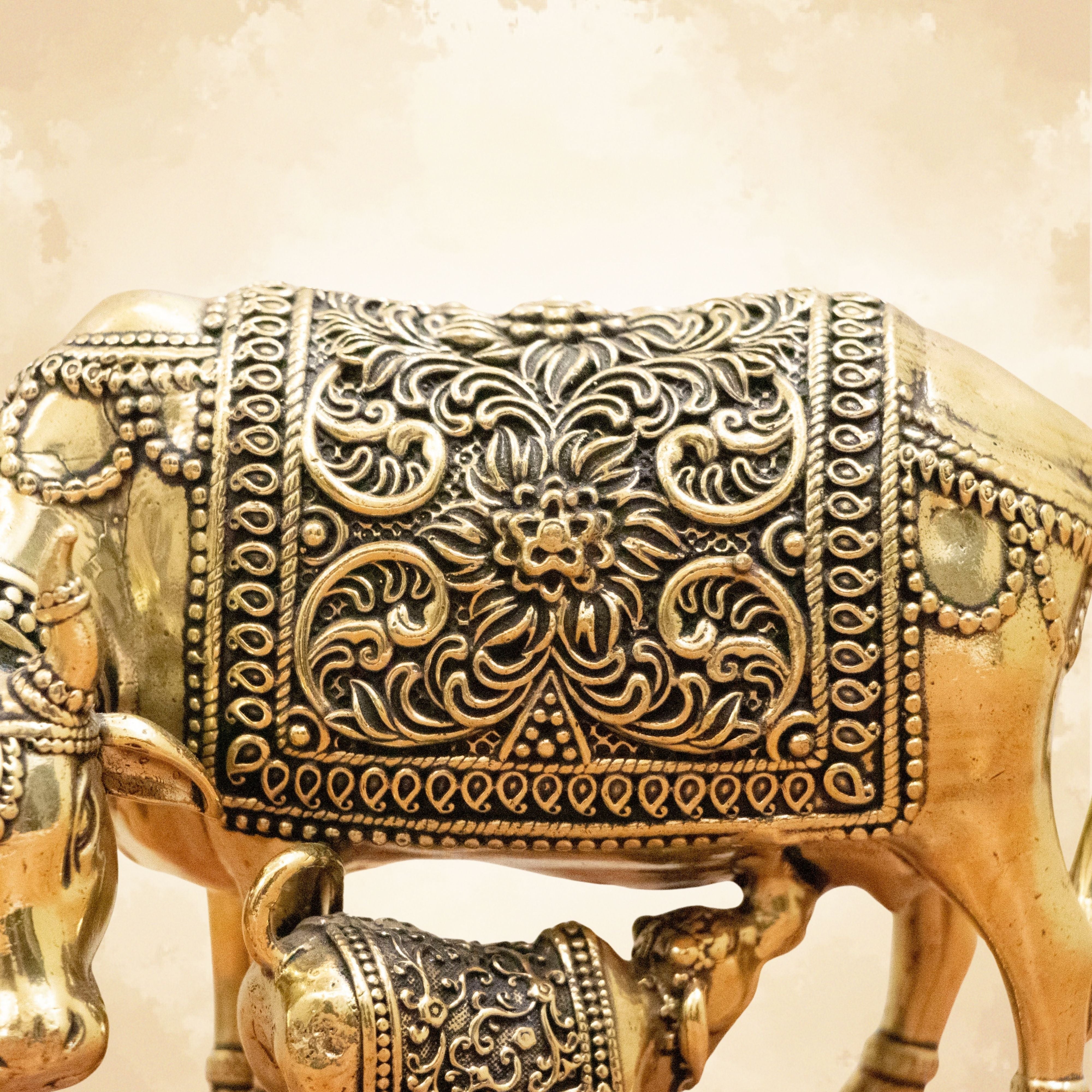 Divine Cow and Calf Brass Idol – Decor for Home Temple