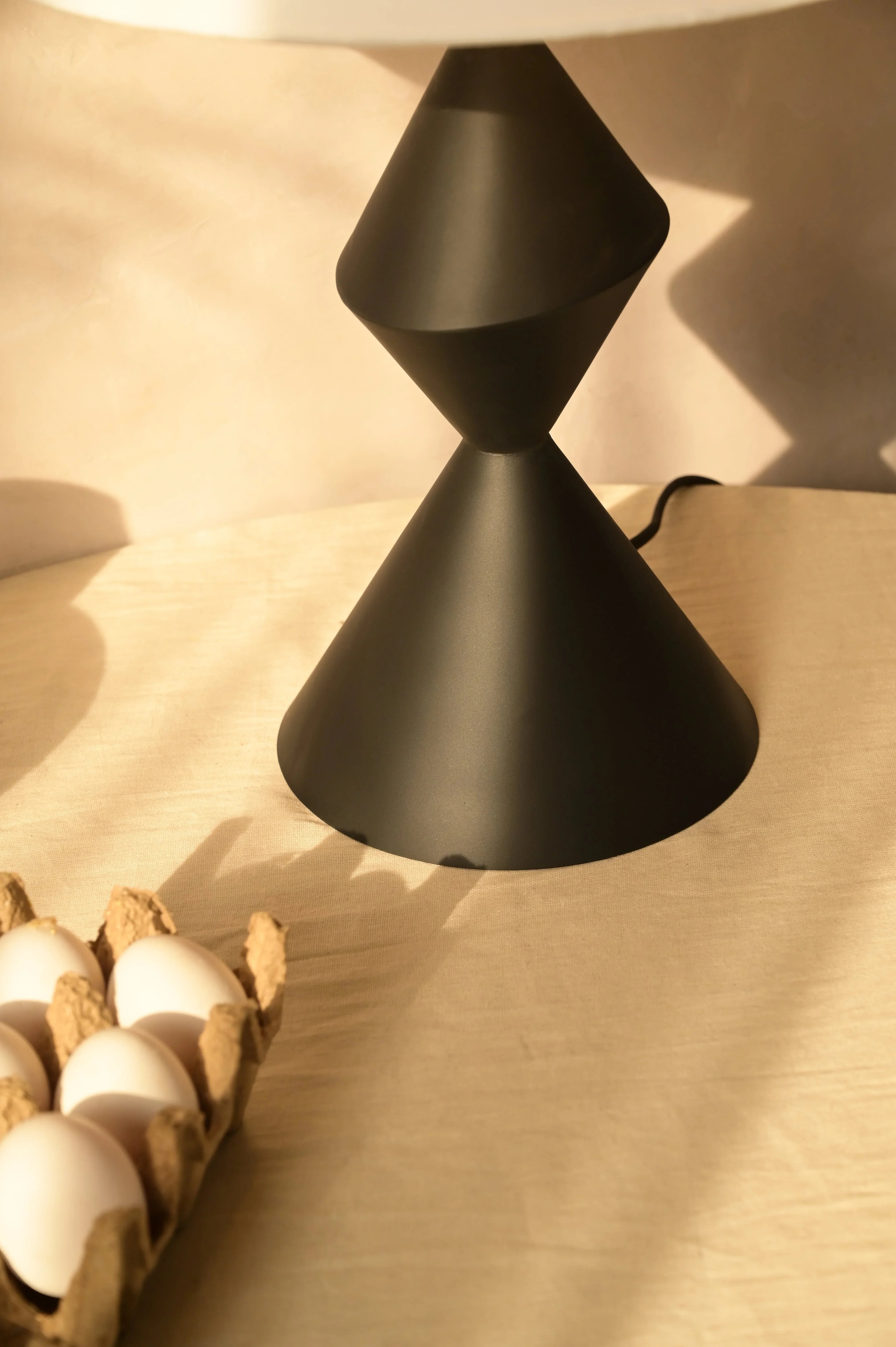 Wickly Designer Table Lamp for Living Room & Bedroom | Modern Black Bedside Lamp for Home Decor