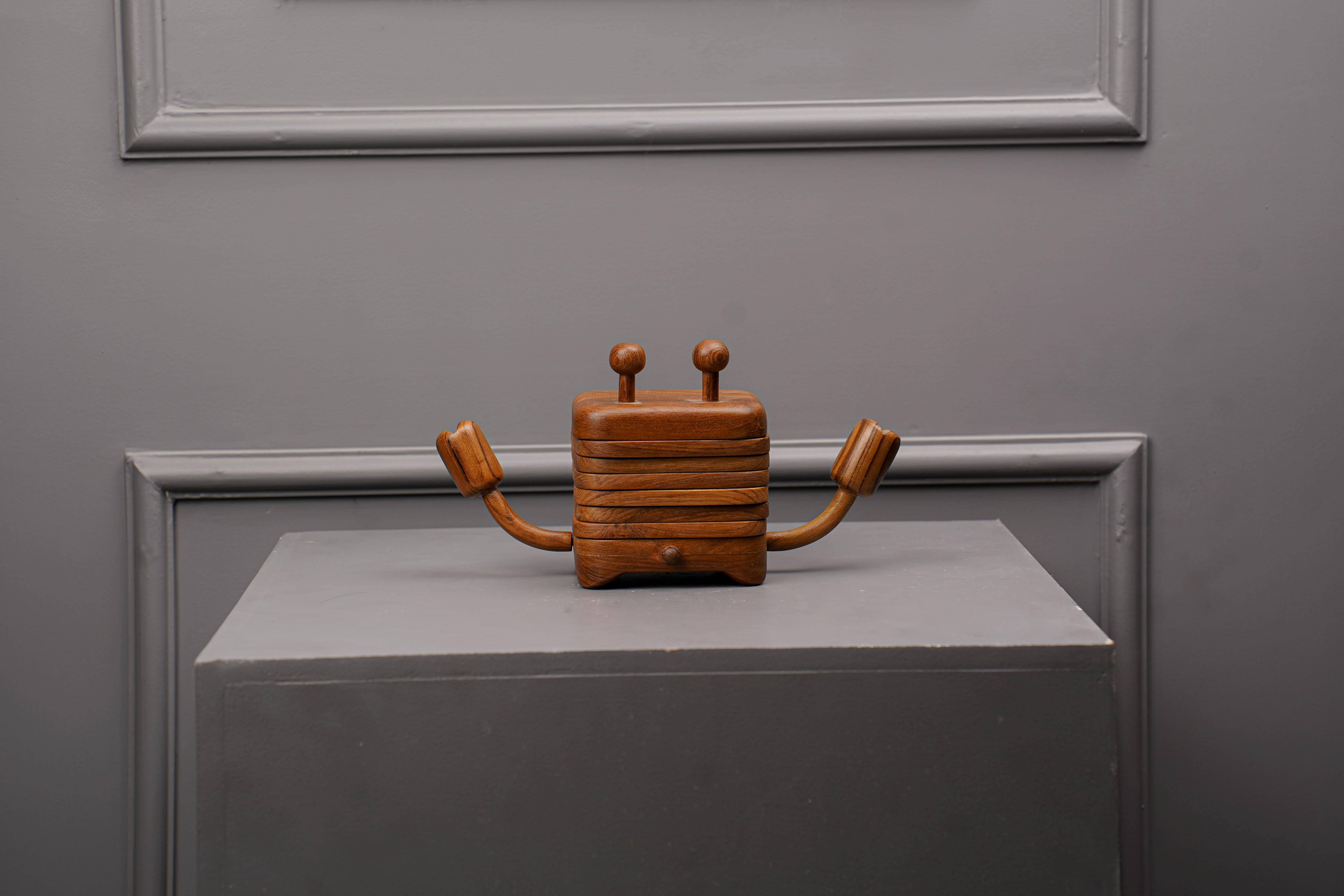 Handcrafted Wooden Crab Coaster ( Set of 6)