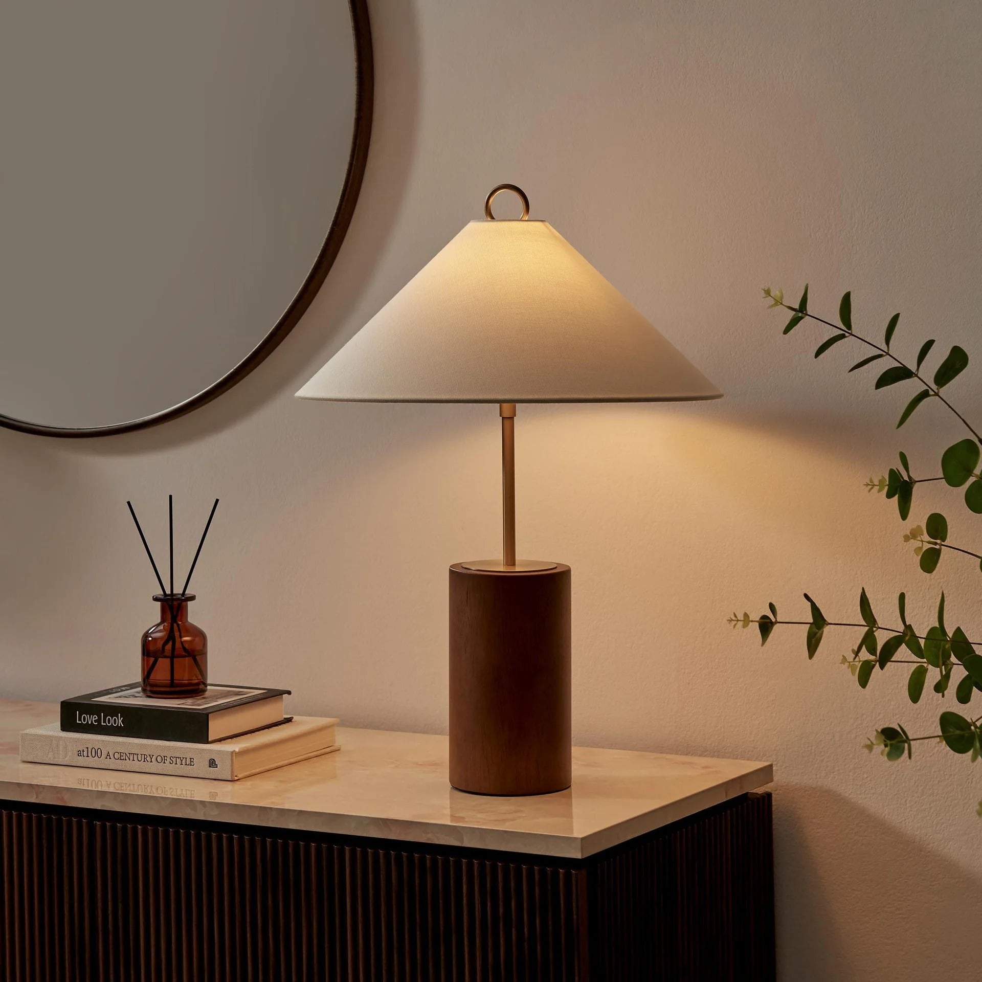Leo Wood Metal Table Lamp
