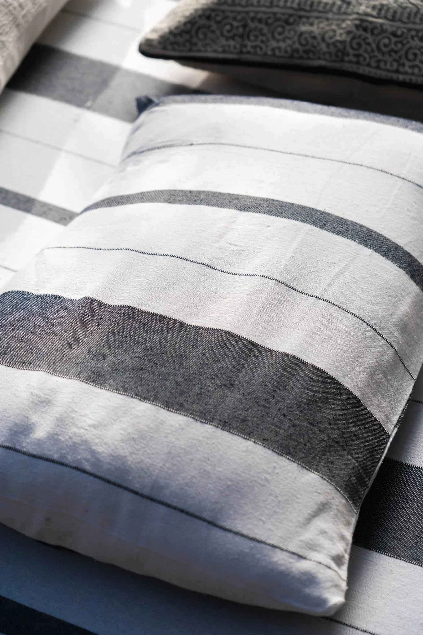 Slate Shore Cotton Bedspread With Pillow Covers