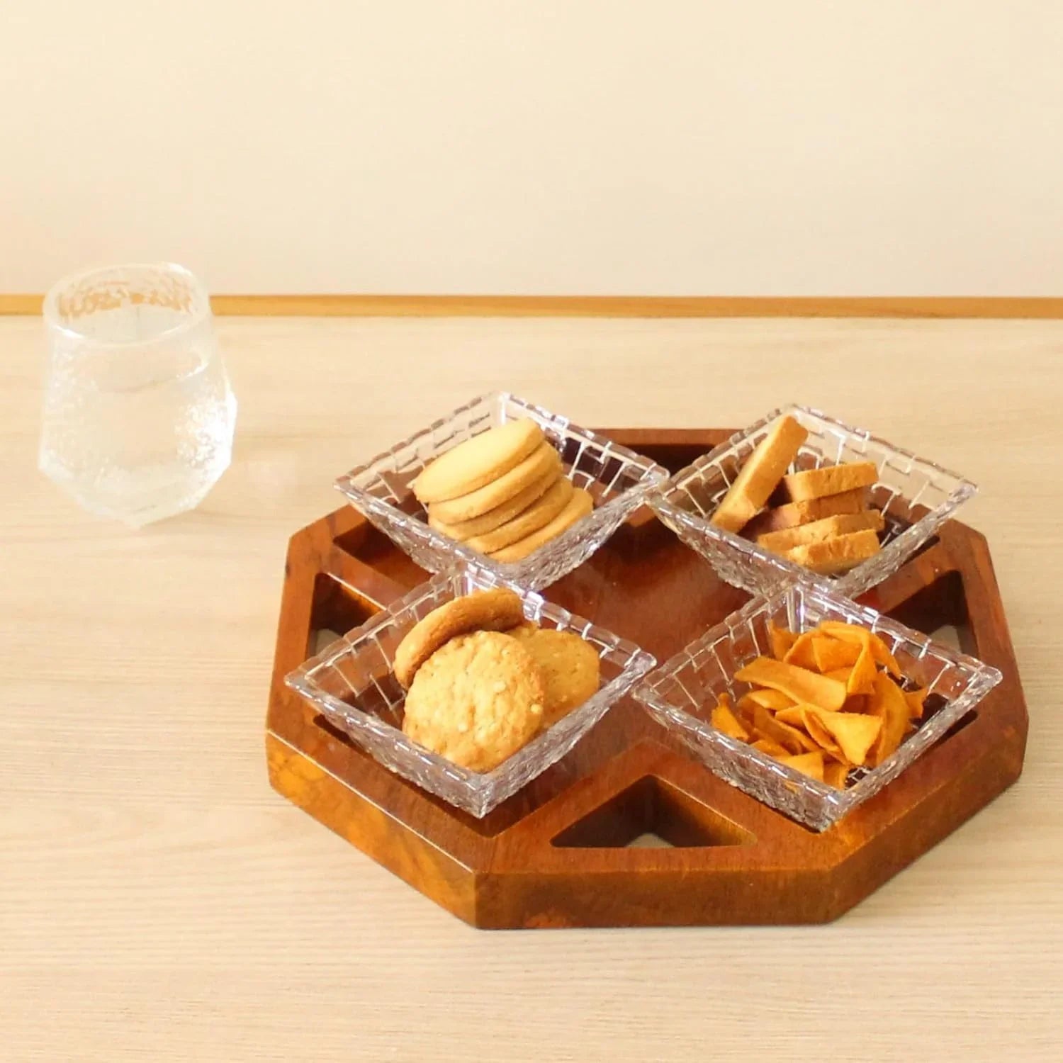 Octagonal Platter 2.0 |  Mango Wood