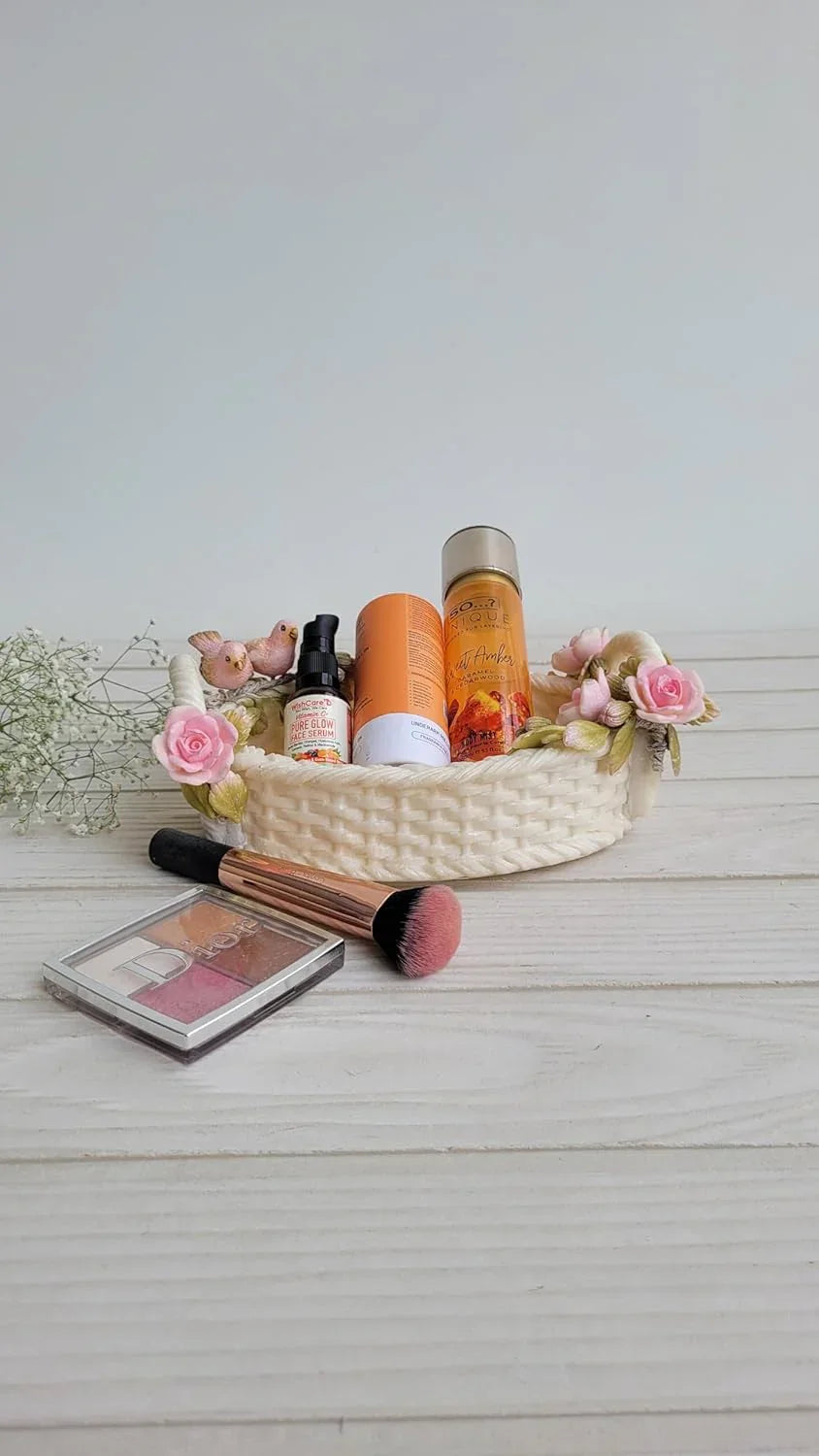 The Ivory-Birded Oval Tray Ornament