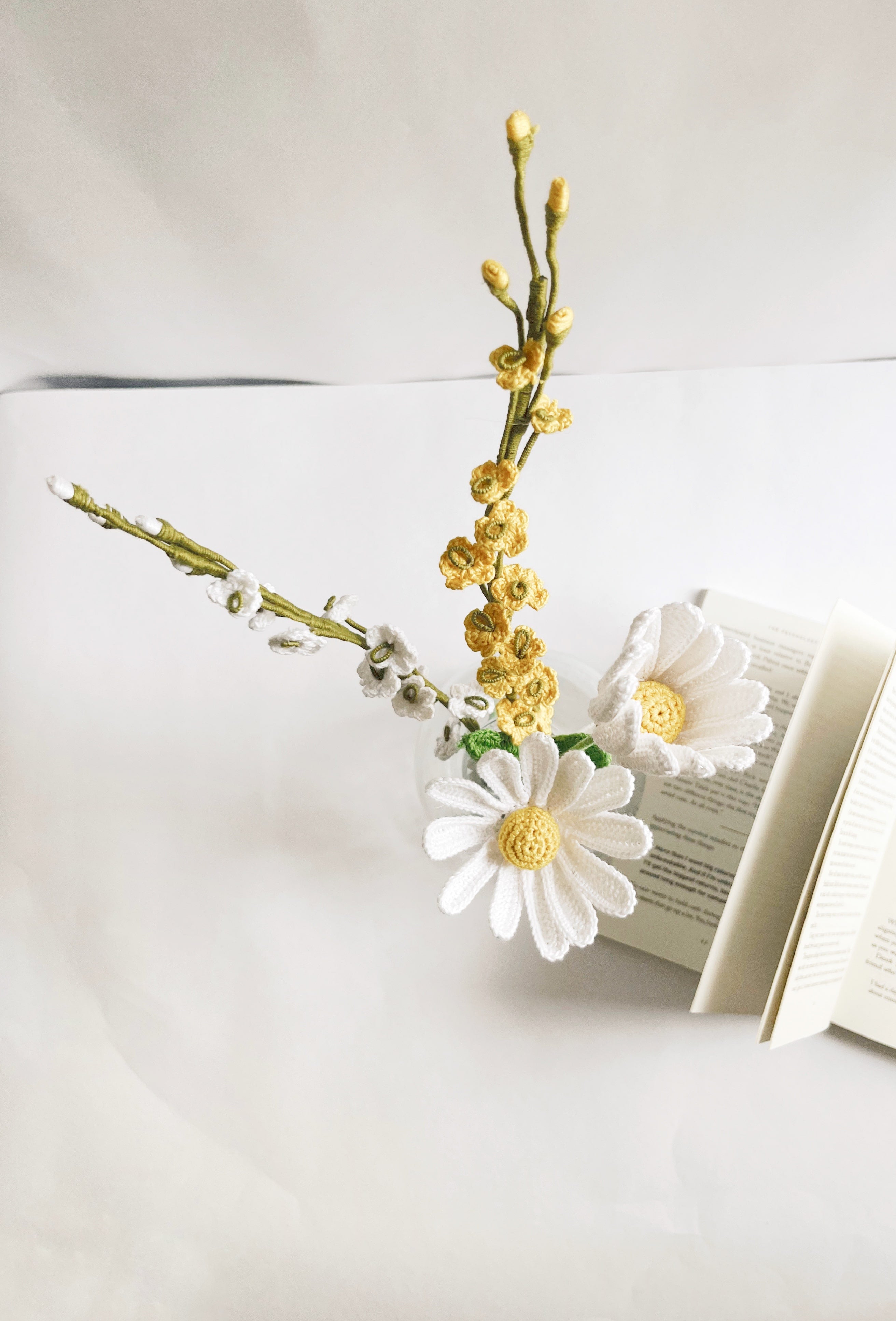 Daisy Orchid Bouquet