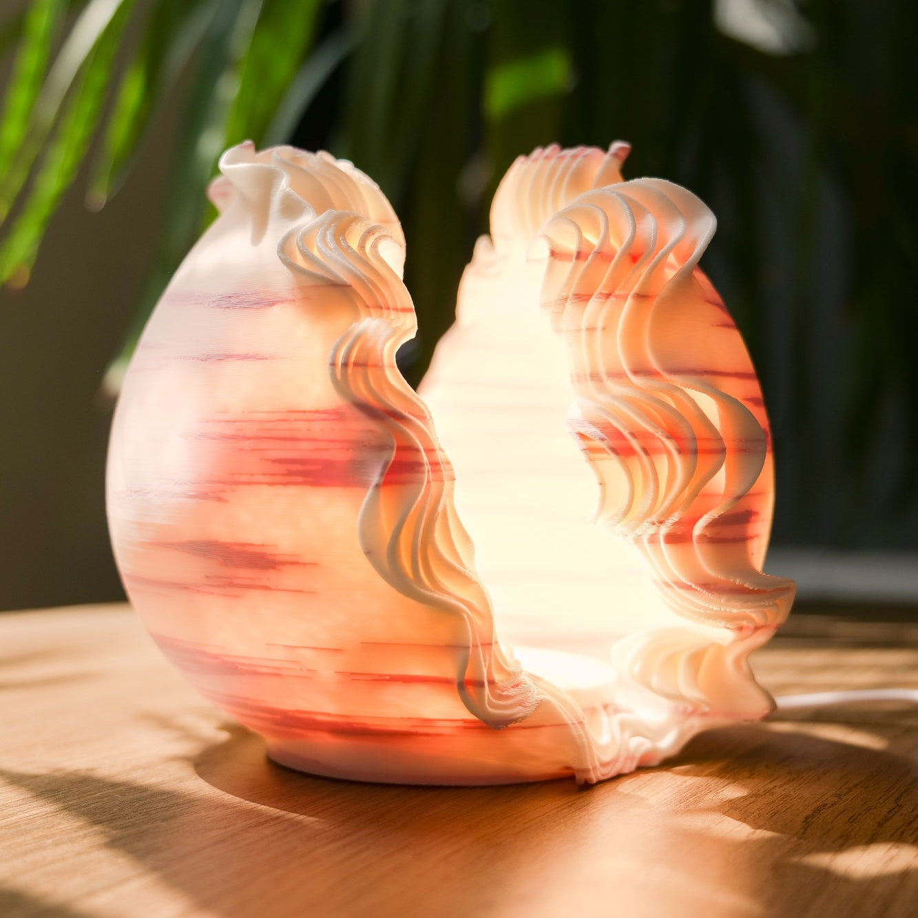 Ocean Petals Sculpted Mini Lamp