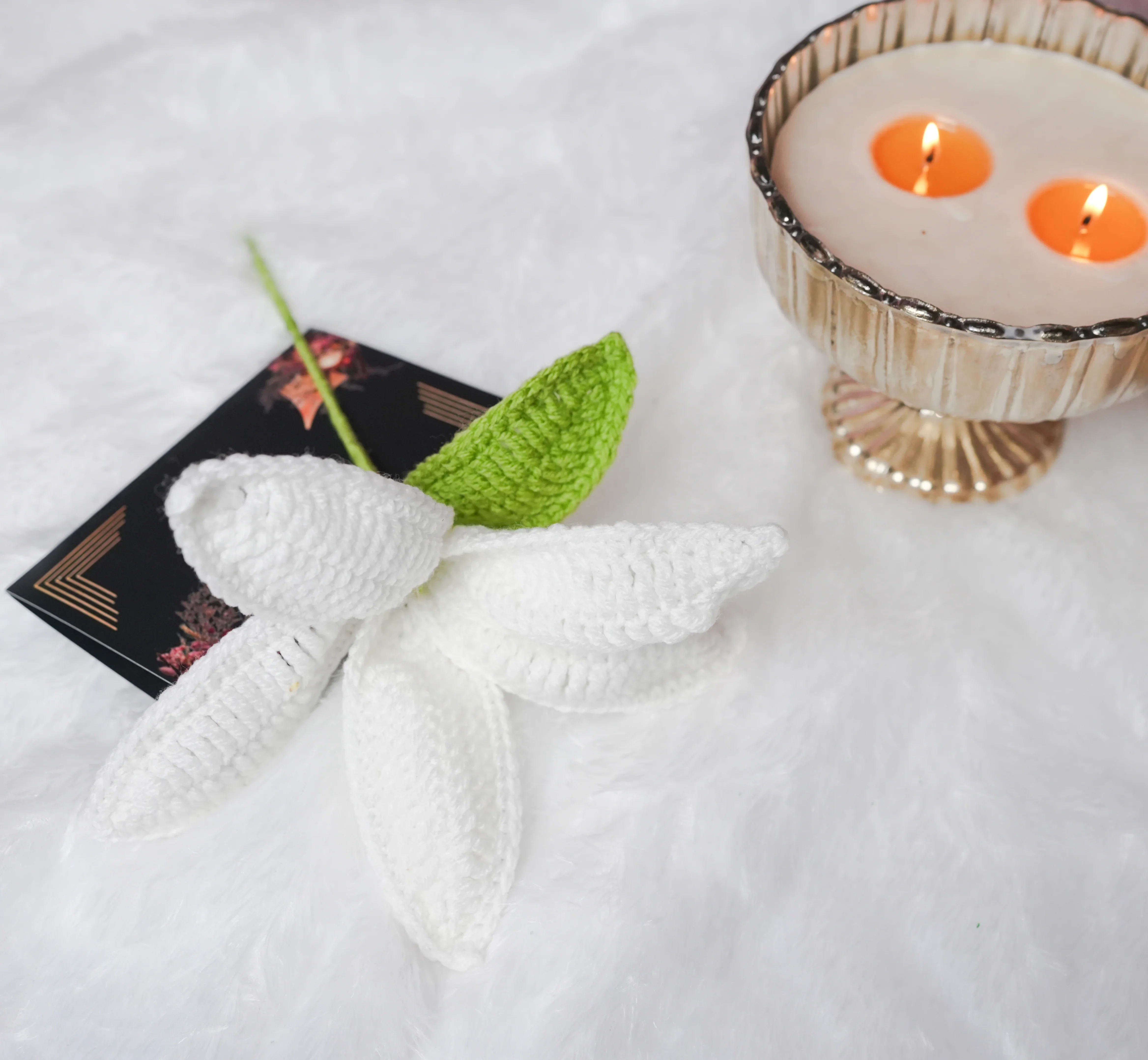 Crochet Flower Bunch | Handcrafted White Floral Arrangement for Home Décor & Gifting
