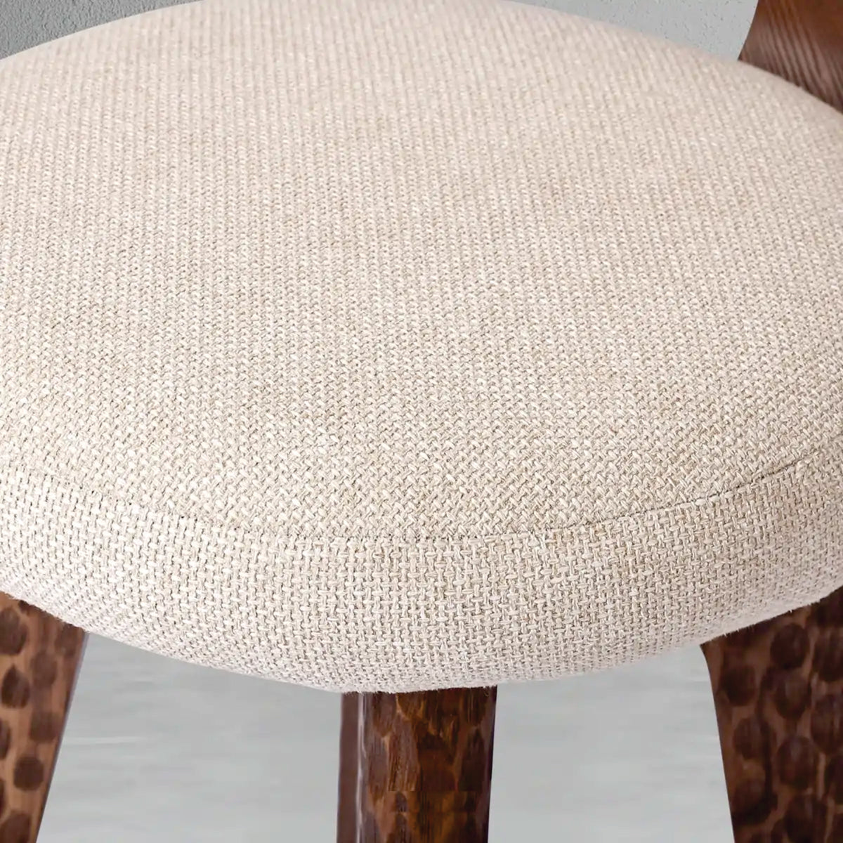 Halo Chiseled High Chair