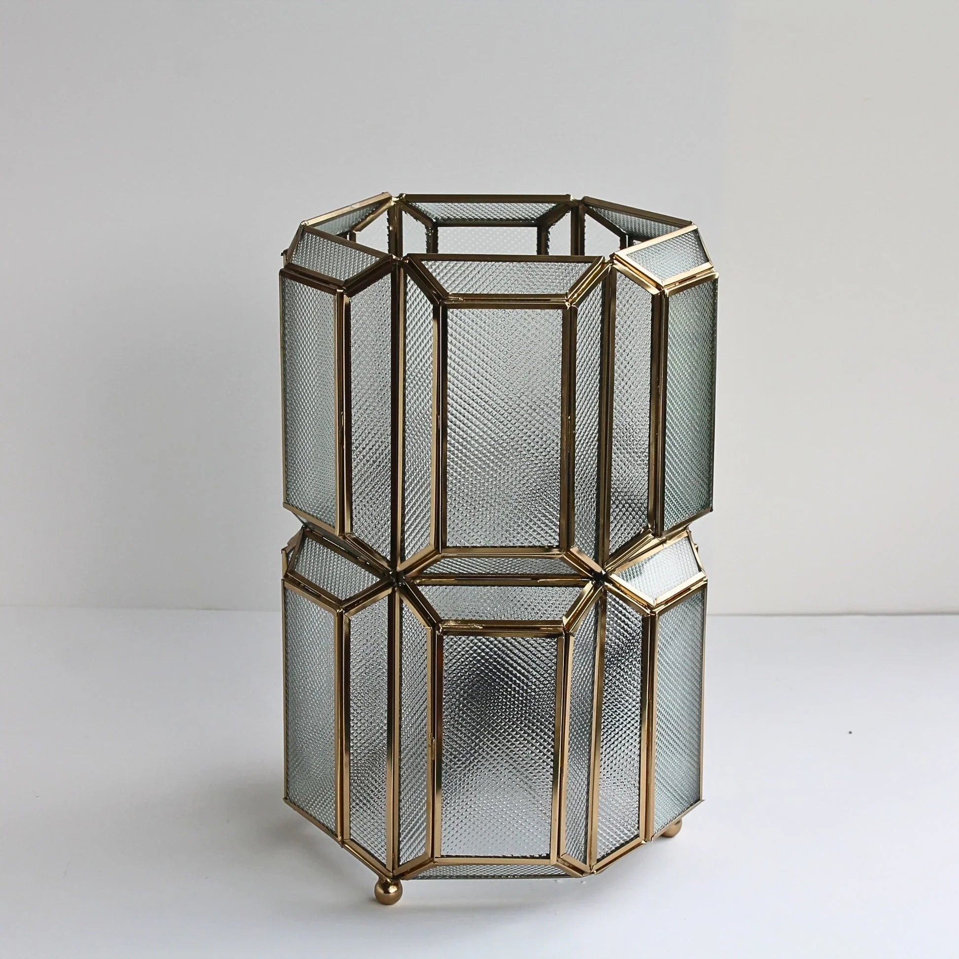 Textured Bari Table Lamp