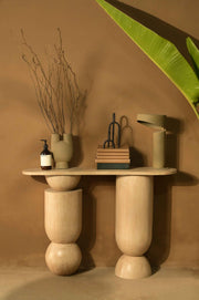 Aurum Console | Iron