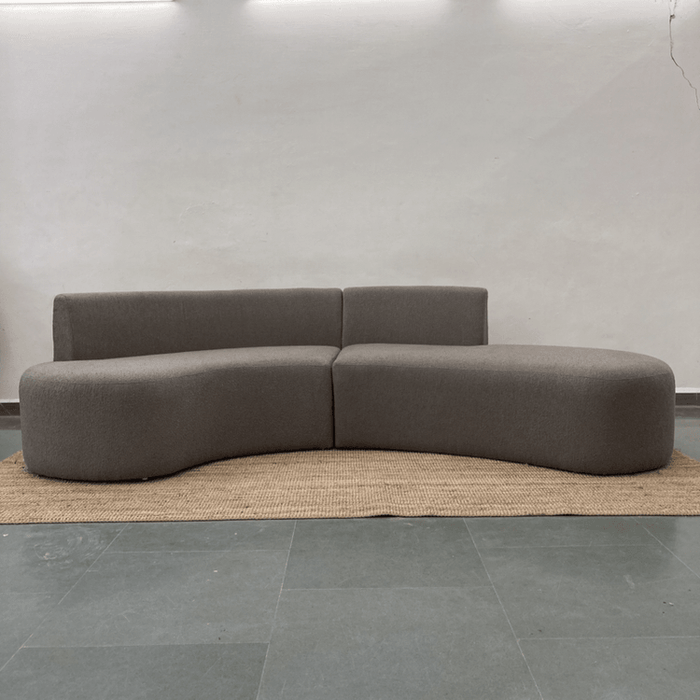 Inaya Sectional sofa