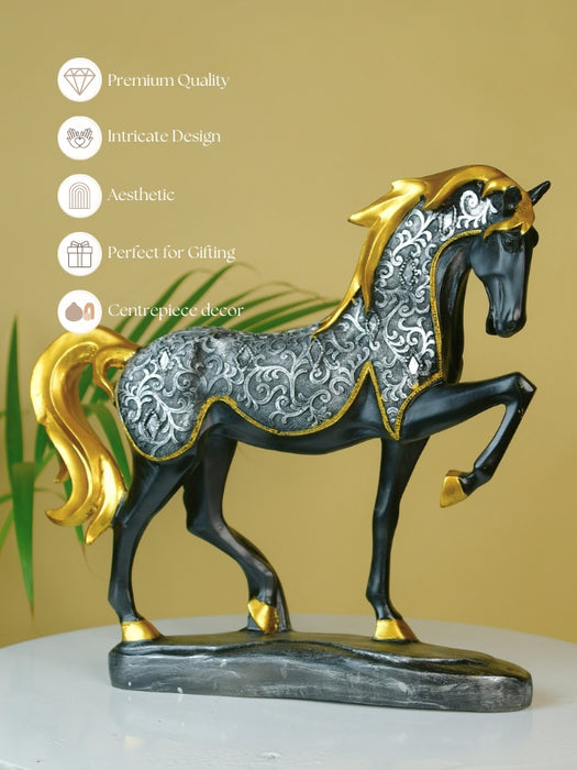 Resin Stallion Showpiece