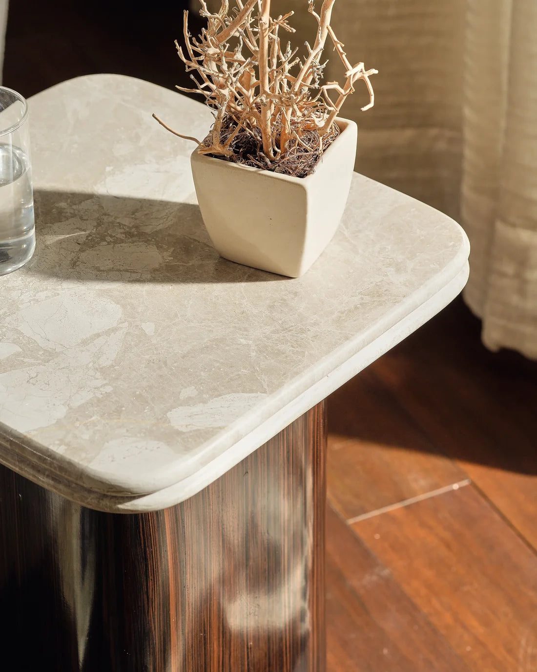 Ruvy - Agora Beige / Dark Venee | Side Table