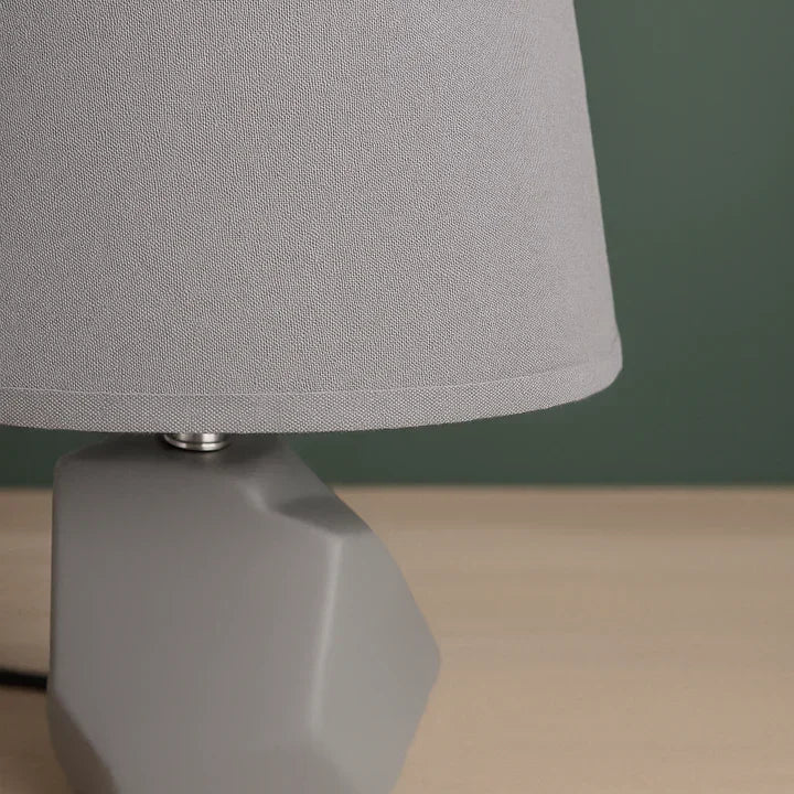 Modern Geometric Ceramic Table Lamp – Beige Finish With Shade