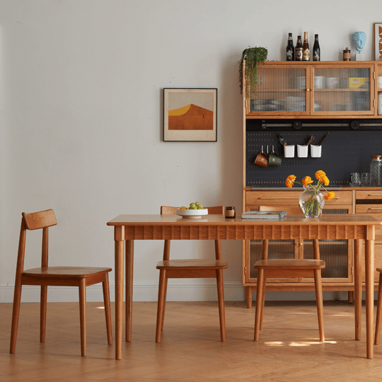 Quintus Dining Table