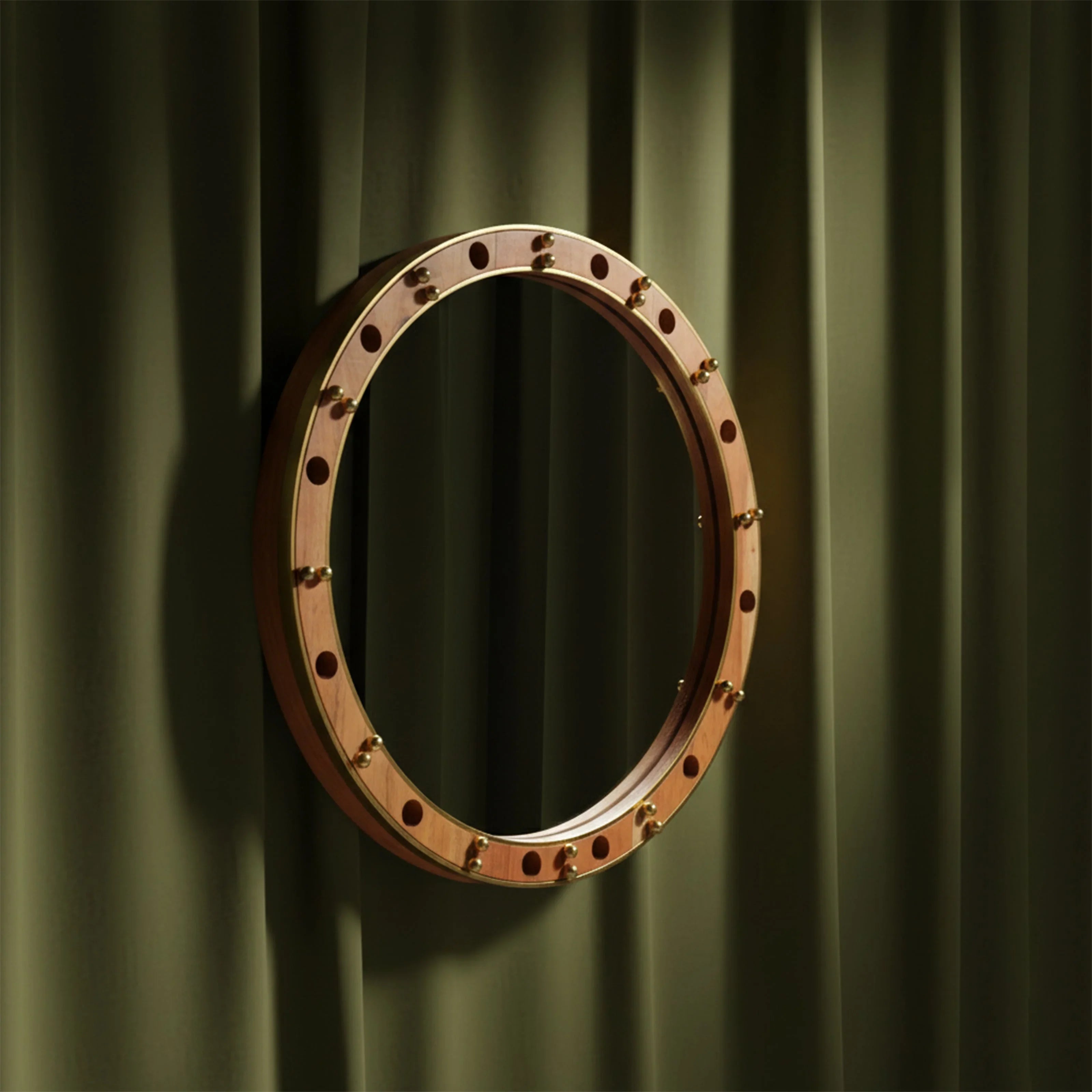 Solstice Mirror
