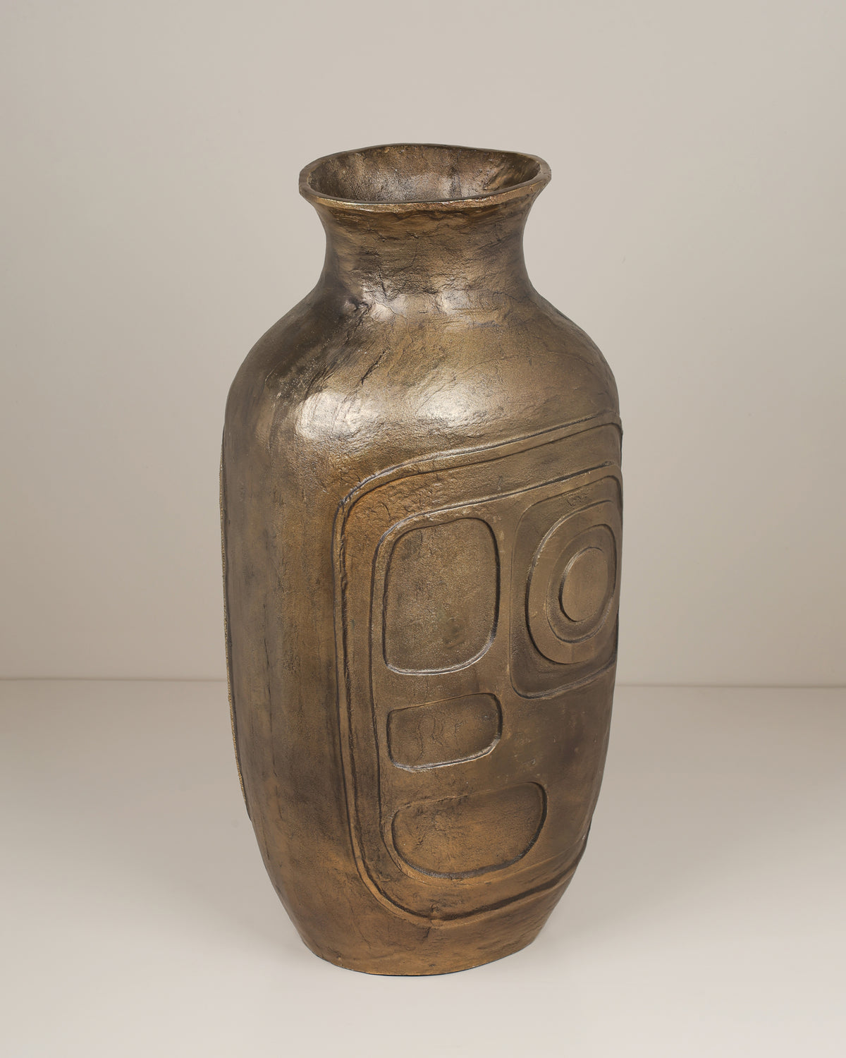 Eris Floor Vase