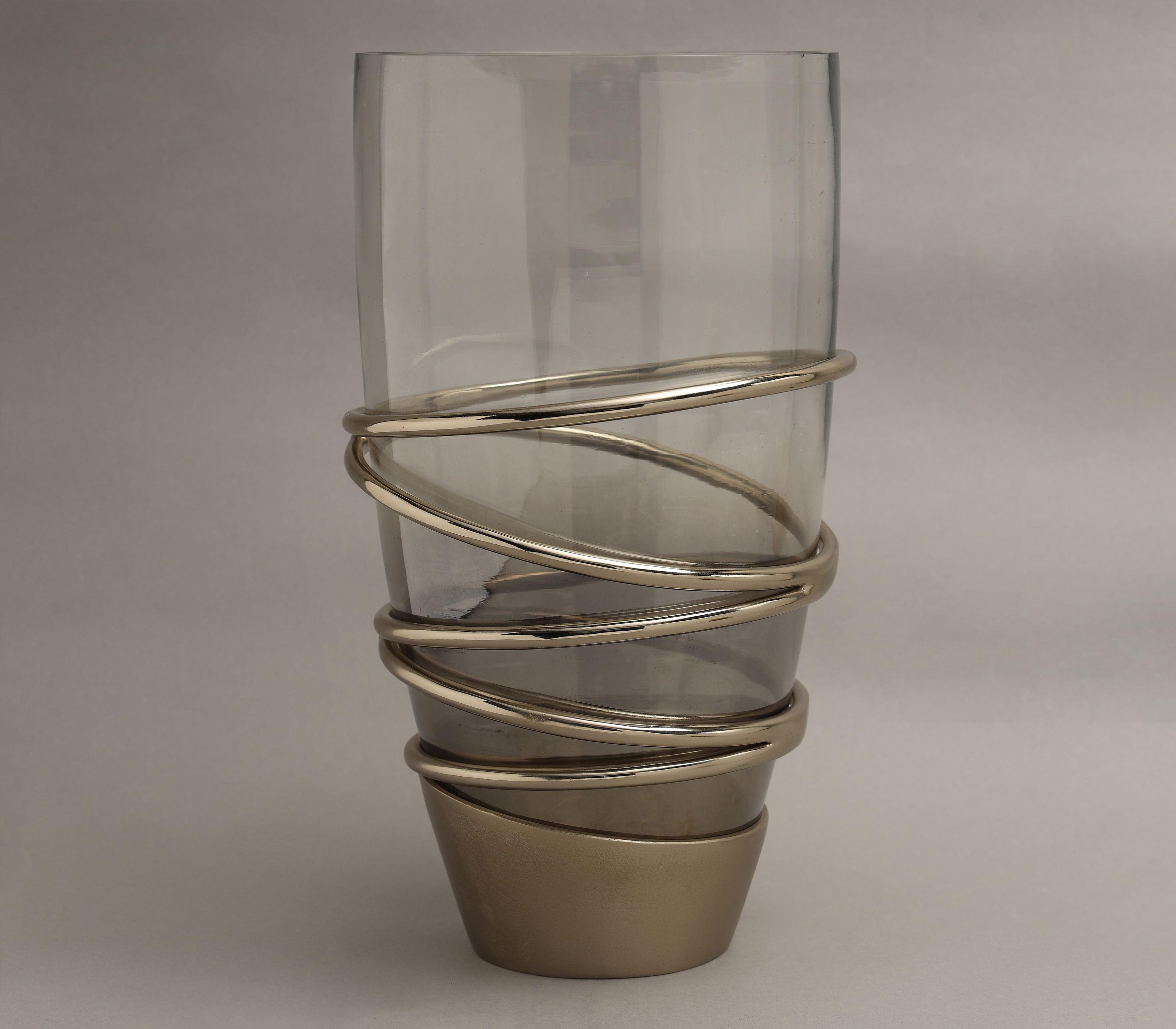 Resplendent Vase | Gold Finished